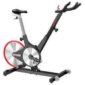 Bicicleta profesional Keiser M3i Lite de resistencia magnética con consola de datos precisos, asiento y manillar regulables para ciclismo indoor.