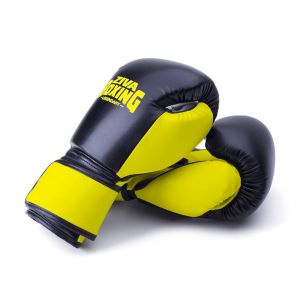 Guantes de boxeo ZIVA Performance en cuero sintético negro con logo amarillo.